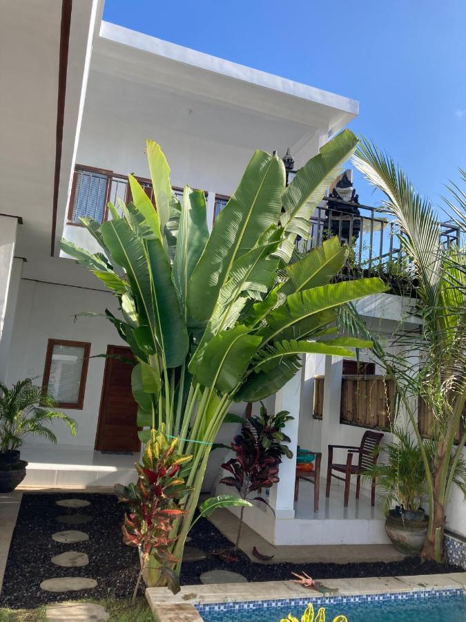 Villa Iris Homestay Uluwatu Eksteriør billede