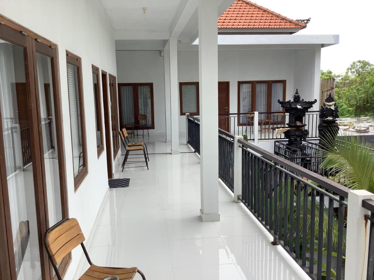 Villa Iris Homestay Uluwatu Eksteriør billede